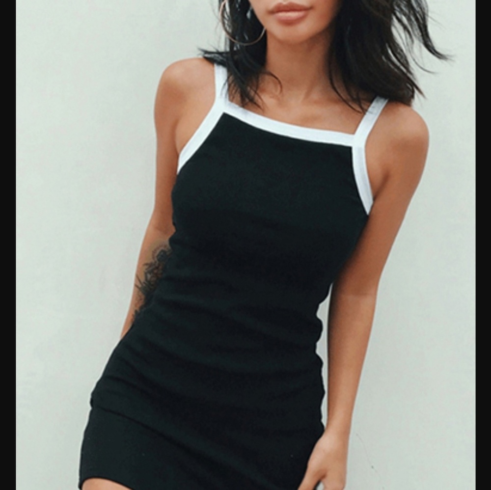 Meet your Posher, Monique